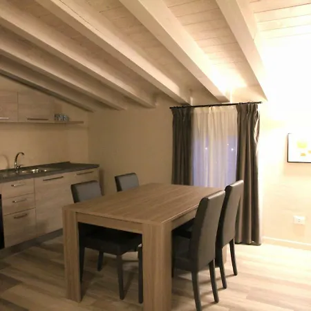 Hill Colle - Camere&bistrot Affittacamere